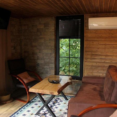 Hotel Woodpecker Georgia à Batoumi Extérieur photo